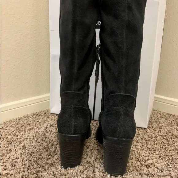 Gently worn - Over the knee suede Dolce Vita boots - Picture 5 of 6